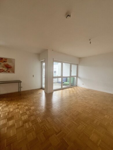 Wohnung zur Miete 824 € 2 Zimmer 73,3 m² 2. Geschoss frei ab 01.05.2025 Kurt-Schumacher-Allee 23 Steinberg Dietzenbach 63128