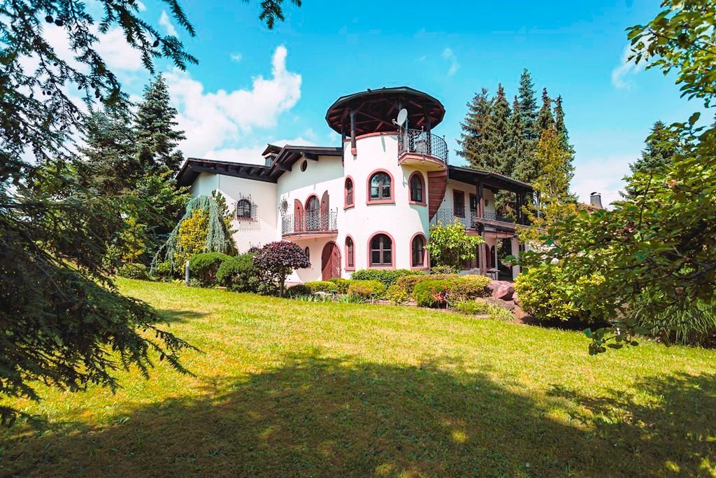 Einfamilienhaus zum Kauf 2.150.000 € 6 Zimmer 143 m²<br/>Wohnfläche 3.366 m²<br/>Grundstück Niedernberg 63843