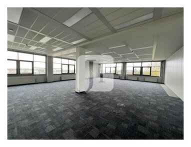 Bürofläche zur Miete 2.800 m² Bürofläche teilbar ab 391 m² Bahrenfeld Hamburg 22525
