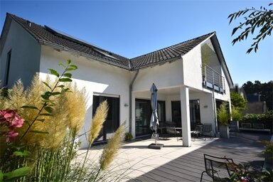 Einfamilienhaus zum Kauf 1.185.000 € 8 Zimmer 320,6 m² 943 m² Grundstück Hoberge - Uerentrup Bielefeld 33619