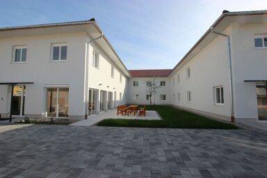 Wohnung zur Miete 600 € 2 Zimmer 65,2 m² frei ab sofort Mühlheim am Inn 4961