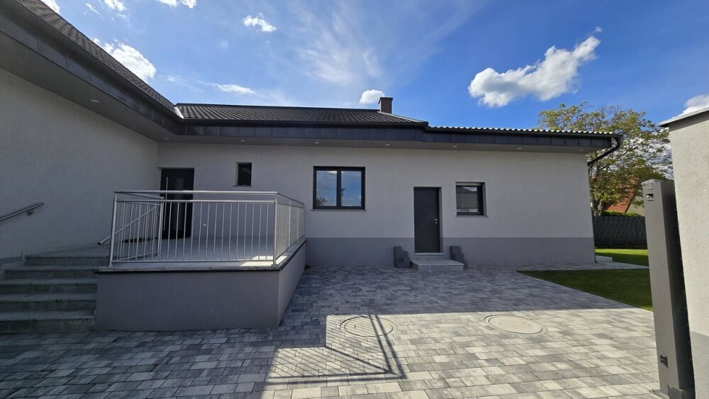 Einfamilienhaus zur Miete 2.000 € 4 Zimmer 130 m² 411 m² Grundstück Auersthal 2214
