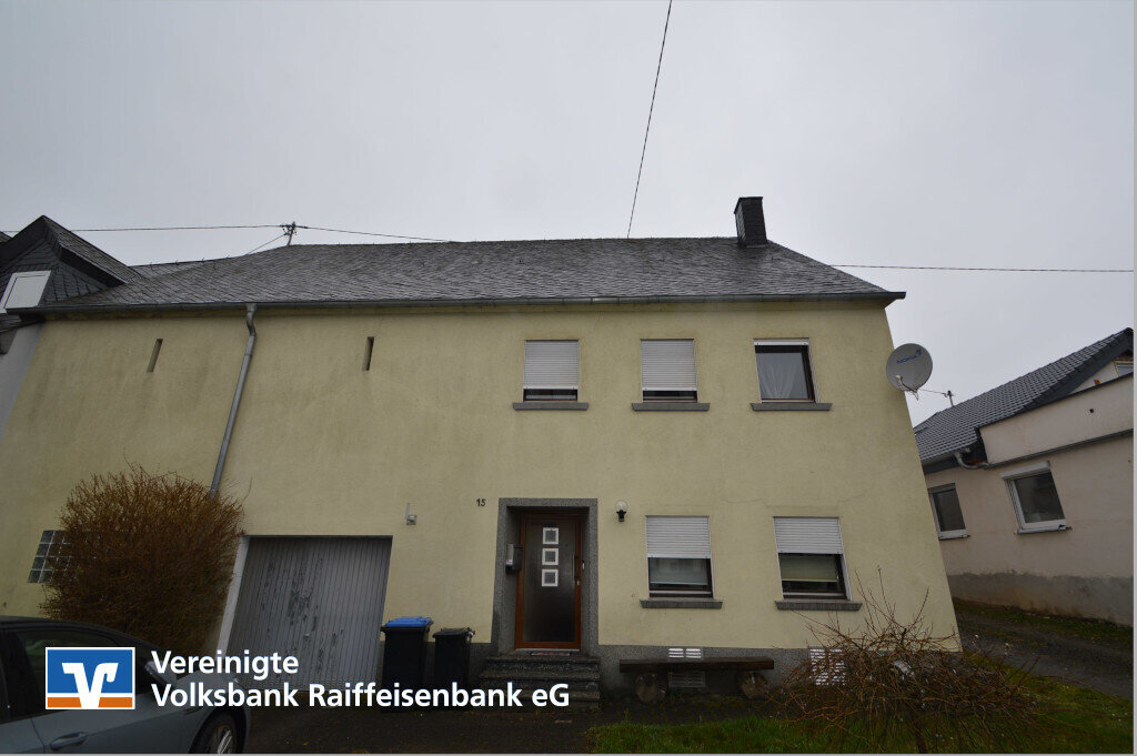 Bauernhaus zum Kauf 139.000 € 7 Zimmer 895 m²<br/>Grundstück Heinzerath Morbach-Heinzerath 54497
