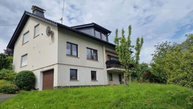 Einfamilienhaus zum Kauf provisionsfrei 340.000 € 8 Zimmer 256 m² 1.204 m² Grundstück Heinsberg Kirchhundem 57399