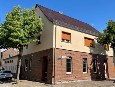 Haus zum Kauf 245.000 € 561 m² Grundstück Greppin Bitterfeld-Wolfen 06803