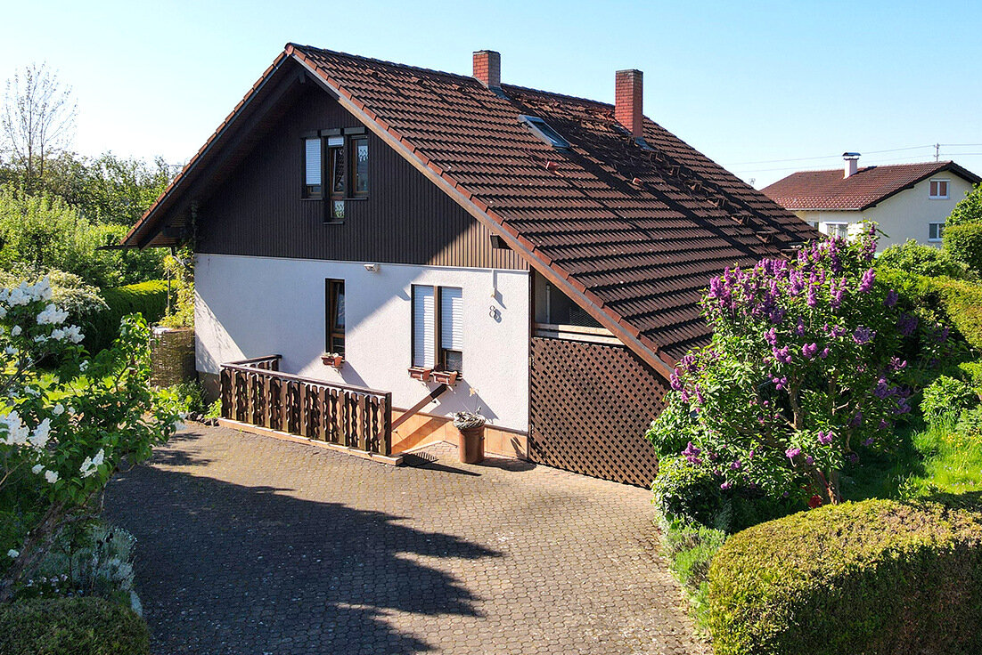 Einfamilienhaus zum Kauf 329.000 € 4,5 Zimmer 131 m²<br/>Wohnfläche 915 m²<br/>Grundstück Veringenstadt Veringenstadt 72519