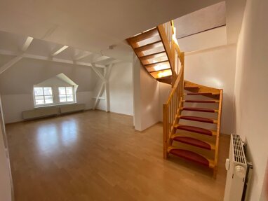 Wohnung zur Miete 351 € 2,5 Zimmer 66 m² 4. Geschoss Reichenhainer Str. 43 Bernsdorf 423 Chemnitz 09126