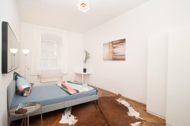 Wohnung zur Miete Wohnen auf Zeit 990 € 6 Zimmer 135 m² frei ab 06.02.2025 Theresienstraße Universität München 80333