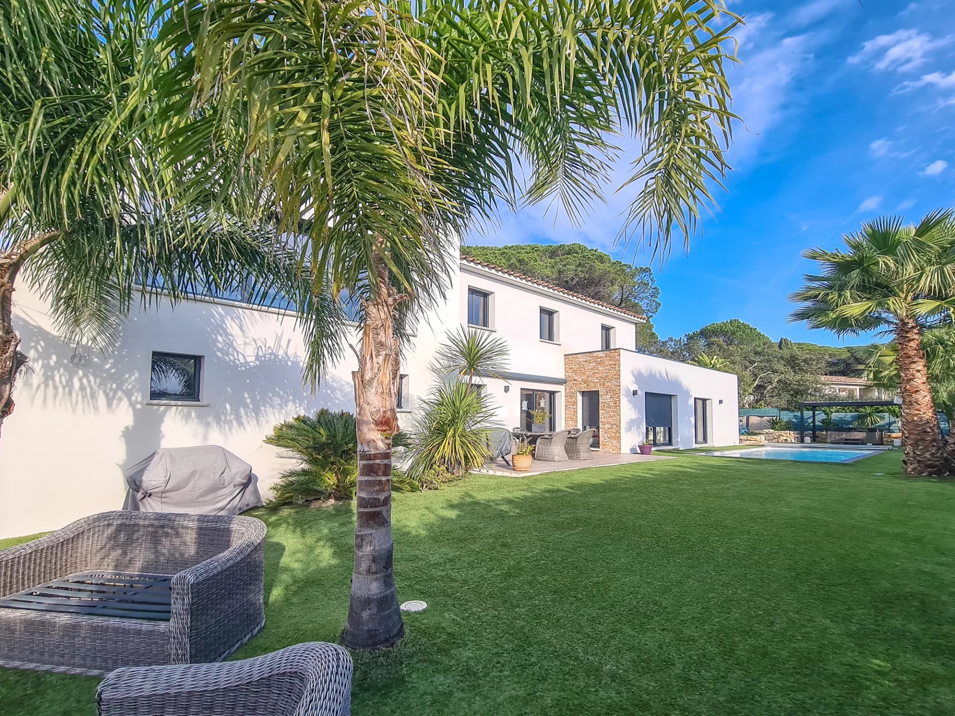 Einfamilienhaus zum Kauf 1.395.000 € 6 Zimmer 179 m²<br/>Wohnfläche 822 m²<br/>Grundstück Valescure-Vaulongue-Clair Bois-Vallon Suveret ST RAPHAEL 83530