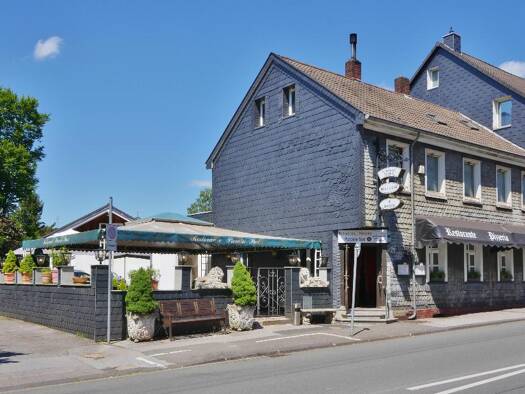 Restaurant zum Kauf als Kapitalanlage geeignet 595.000 € 240 m² 733 m² Grundstück Haan 42781