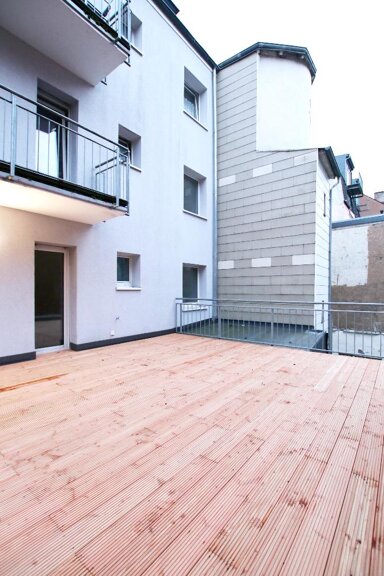 Wohnung zur Miete 1.300 € 3 Zimmer 90 m² Altstadt 4 Trier 54290