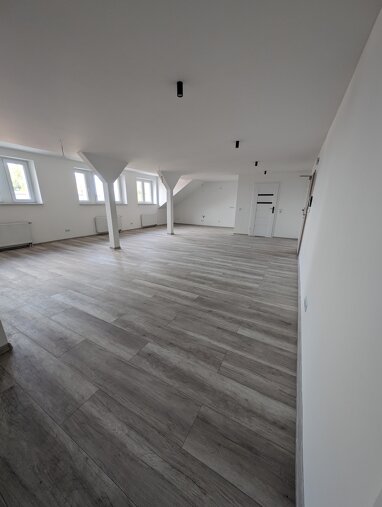 Wohnung zur Miete 910 € 4,5 Zimmer 140 m² 2. Geschoss Bahnhofstraße 12 Zittau Zittau 02763
