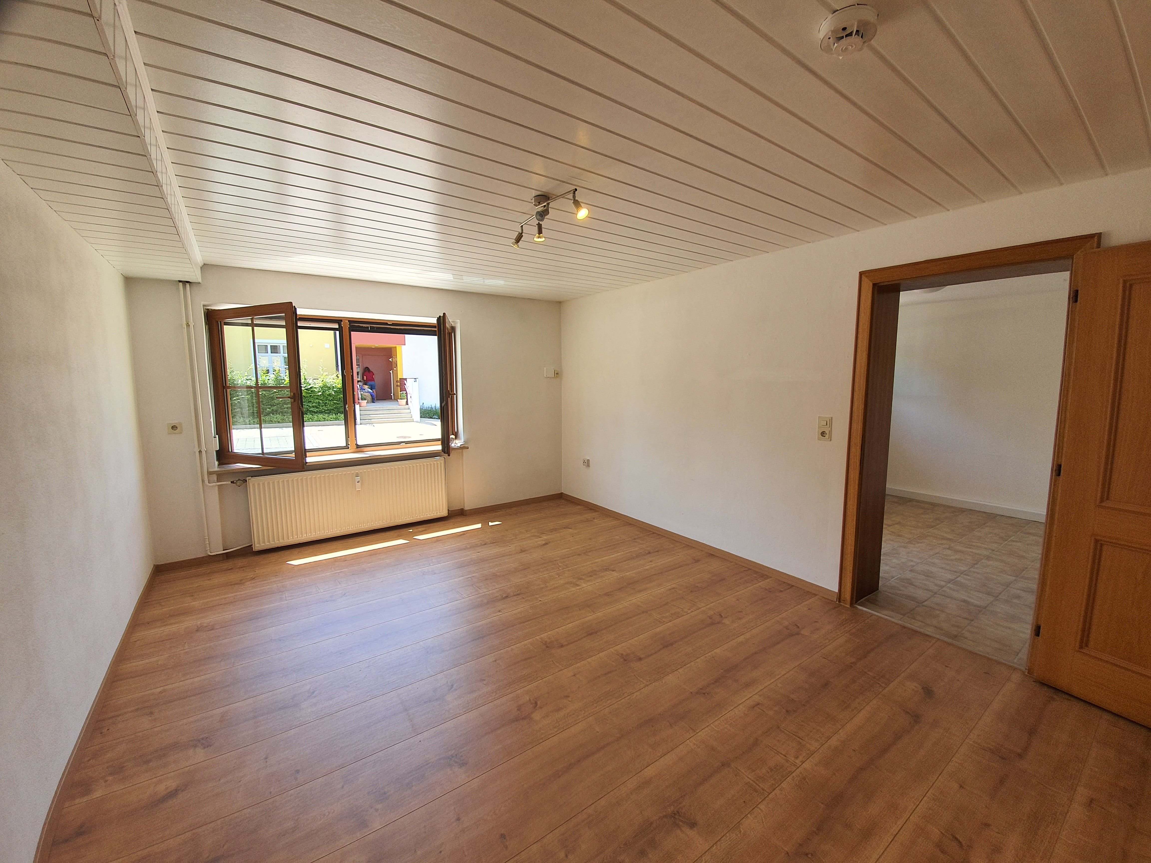 Wohnung zur Miete 480 € 2 Zimmer 58 m²<br/>Wohnfläche Erdgeschoss<br/>Geschoss Ab sofort<br/>Verfügbarkeit Eberspoint Velden 84149