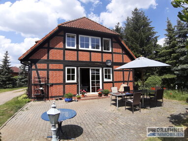 Einfamilienhaus zur Miete 800 € 4 Zimmer 180 m² 5.064 m² Grundstück Wustrow Lanz / Wustrow 19309