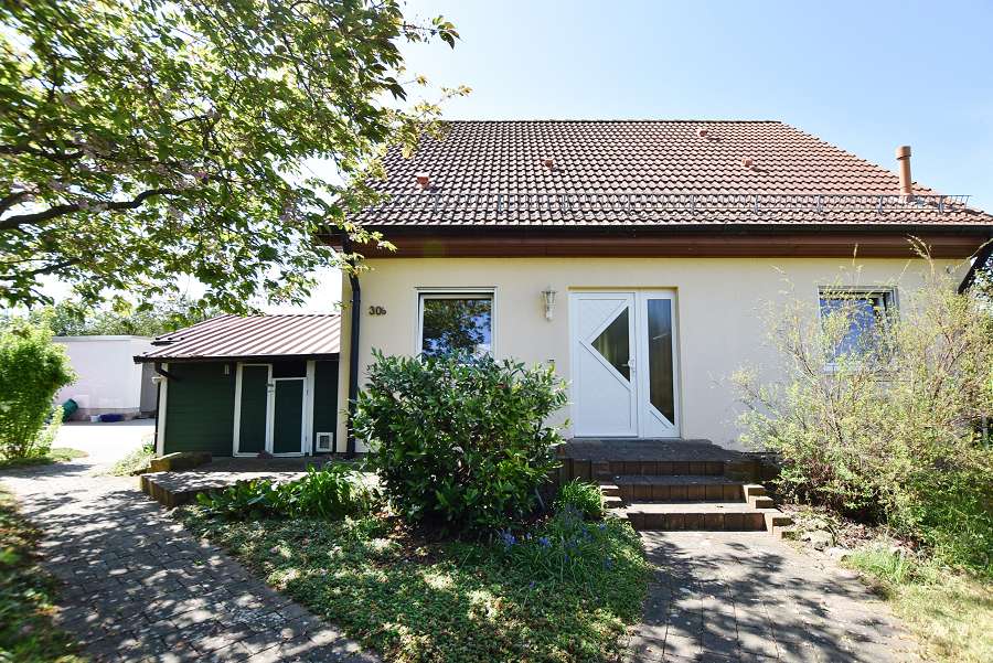 Einfamilienhaus zum Kauf 280.000 € 4 Zimmer 108,5 m²<br/>Wohnfläche 702 m²<br/>Grundstück Blankenburg Blankenburg 38889