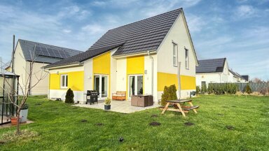 Einfamilienhaus zum Kauf 695.000 € 5,5 Zimmer 160 m² 676 m² Grundstück frei ab 01.07.2025 Weinböhla 01689