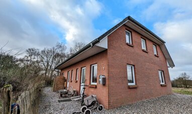 Einfamilienhaus zum Kauf 359.000 € 7 Zimmer 167 m² 2.346 m² Grundstück Bickhusen Nostorf / Bickhusen 19258