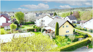 Einfamilienhaus zum Kauf 275.000 € 6 Zimmer 175 m² 915 m² Grundstück Göbelnrod Grünberg 35305