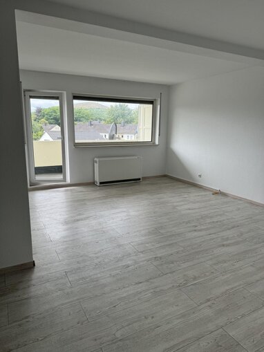 Wohnung zur Miete 450 € 2 Zimmer 77 m² 2. Geschoss Brauck Gladbeck 45968