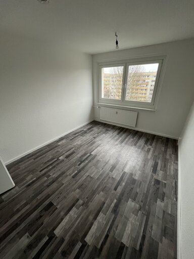 Wohnung zur Miete 429 € 3 Zimmer 68,5 m² 4. Geschoss frei ab 01.02.2025 Kölpiner Straße 18 Marzahn Berlin 12689