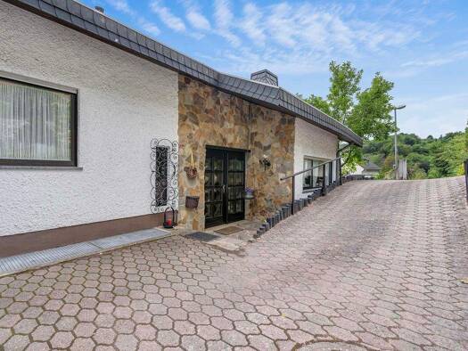 Einfamilienhaus zum Kauf 369.000 € 4 Zimmer 127,9 m² 683 m² Grundstück Neuwied 56567