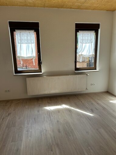 Wohnung zur Miete 220 € 50 m² 1. Geschoss Sonneberg Sonneberg 96515