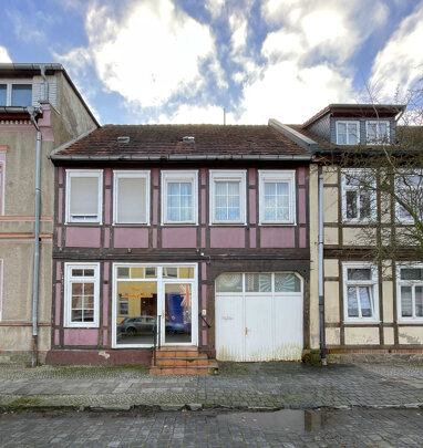 Reihenmittelhaus zum Kauf 60.000 € 5 Zimmer 258 m² 334 m² Grundstück Flessau Osterburg (Altmark) 39606
