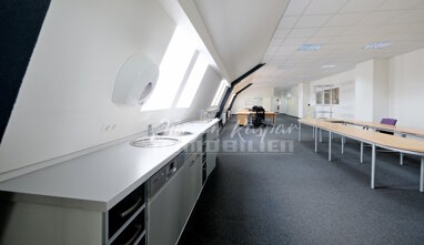 Büro-/Praxisfläche zur Miete 251 m² Bürofläche Atzenhof Fürth 90768