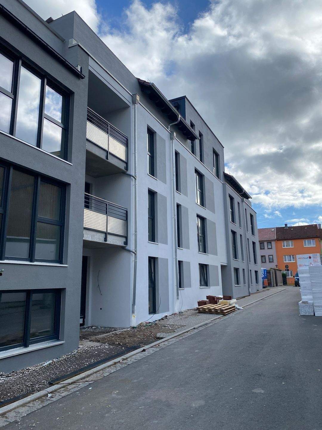 Immobilie in Ohrdruf - Dachgeschosswohnung mit großzügiger Dachterrasse - Bild 0