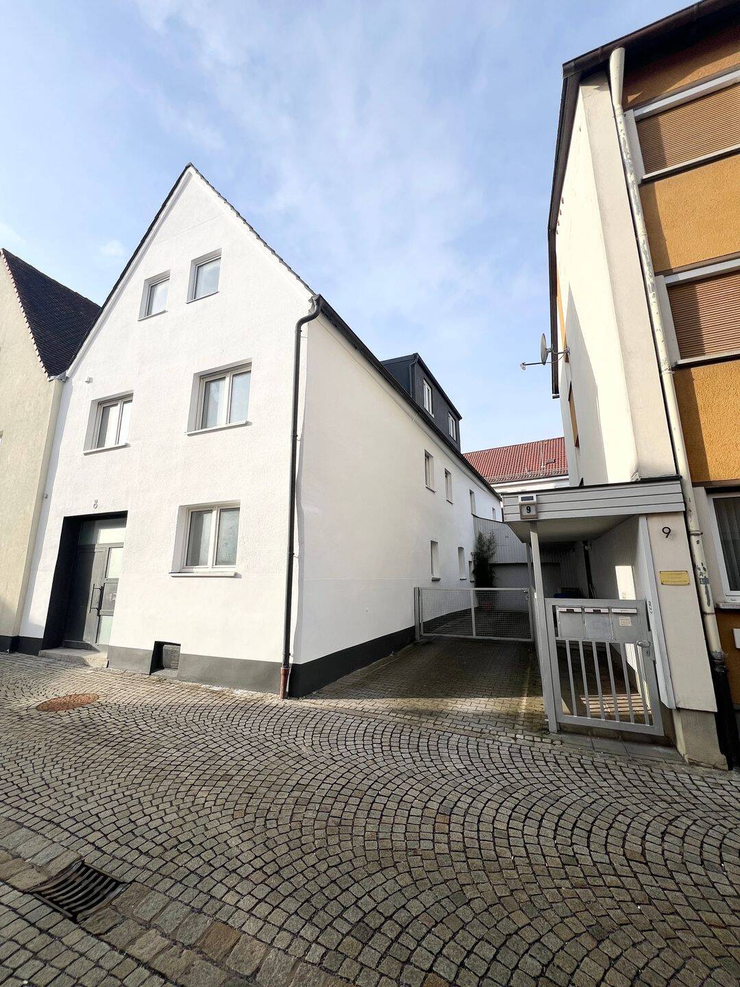Sanierte 3 Zimmer Wohnung in der Innenstadt