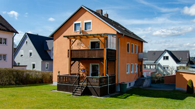 Mehrfamilienhaus zum Kauf 315.000 € 11 Zimmer 209,4 m² 600 m² Grundstück Sulzbach-Rosenberg Sulzbach-Rosenberg 92237