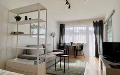 Wohnung zur Miete Wohnen auf Zeit 990 € 1 Zimmer 32 m² frei ab 31.12.2024 Holzgartenstr. 0 Glockenhof Nürnberg 90461