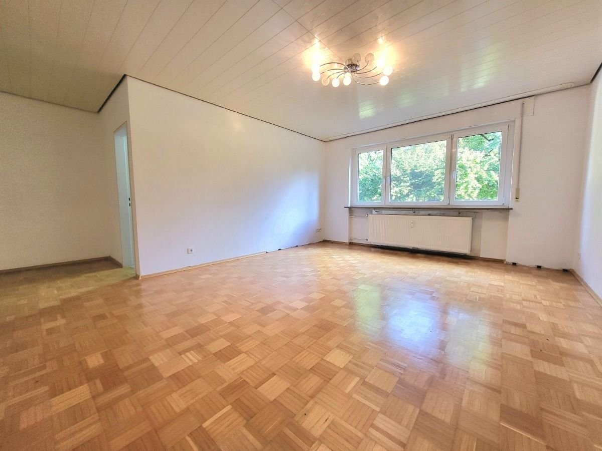 Wohnung zum Kauf 195.000 € 2 Zimmer 49 m²<br/>Wohnfläche Obertürkheim Stuttgart 70329