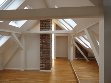 Wohnung zum Kauf 339.000 € 3 Zimmer 100 m² 4. Geschoss Steinbühl Nürnberg 90459
