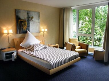 Wohnung zur Miete Wohnen auf Zeit 1.820 € 1 Zimmer 44 m² frei ab 07.05.2024 Kirchstraße Rodenkirchen Köln 50996