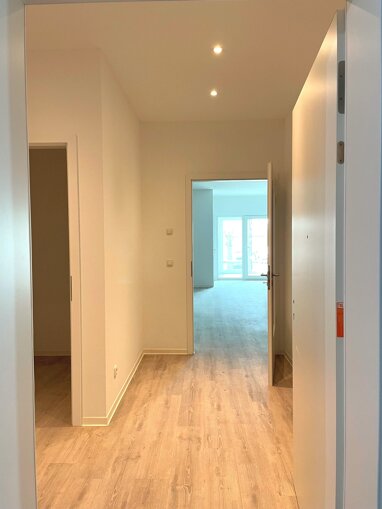 Wohnung zur Miete 790 € 2 Zimmer 67,7 m² frei ab 01.10.2024 Paul-von-Schoenaich-Straße 1 Reinfeld 23858