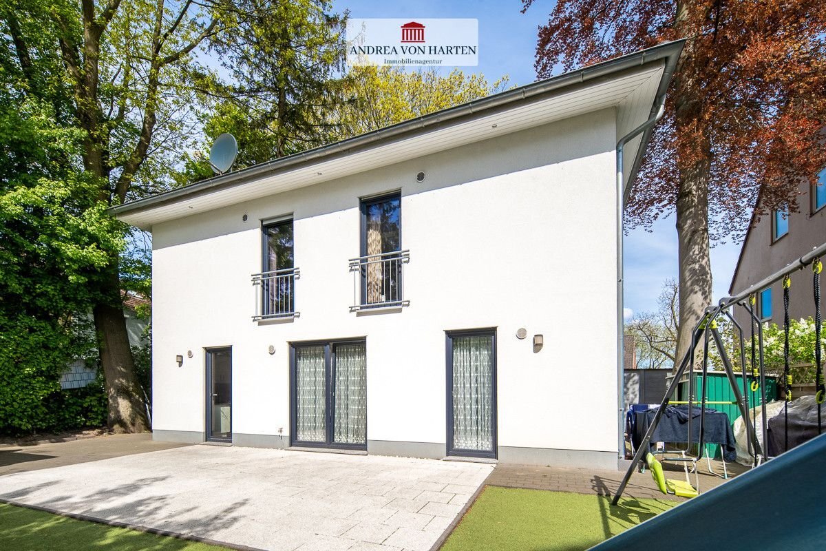 Einfamilienhaus zum Kauf 849.500 € 5 Zimmer 152 m²<br/>Wohnfläche 379 m²<br/>Grundstück Sülldorf Hamburg 22589