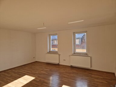 Wohnung zur Miete 975 € 4 Zimmer 105 m² 2. Geschoss Weinböhla 01689