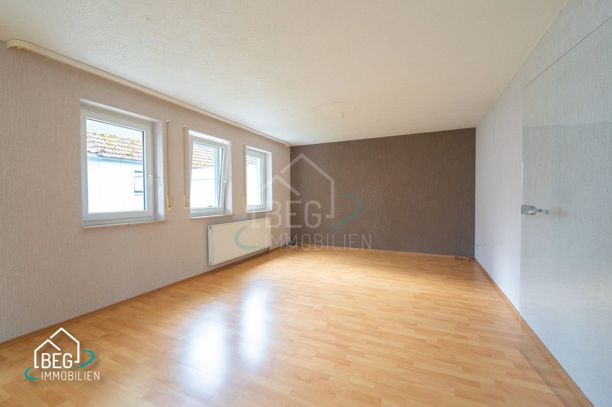 Wohnung zum Kauf 298.000 € 4 Zimmer 105 m²<br/>Wohnfläche Bühlertann Bühlertann 74424