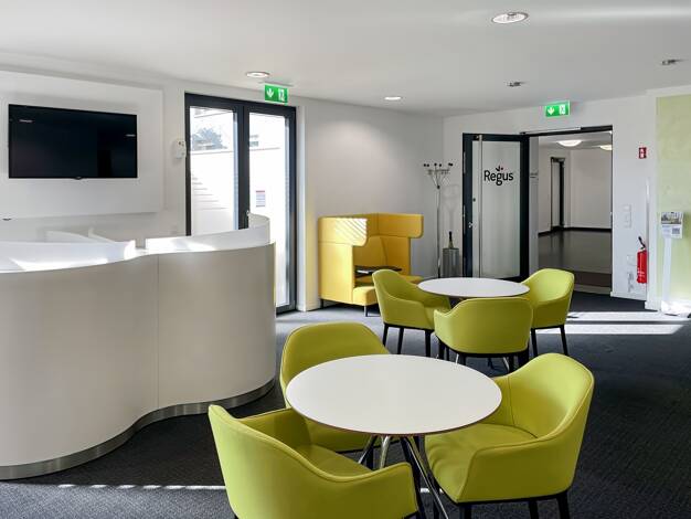 Bürofläche zur Miete 109 € 10 m² Bürofläche teilbar von 5 m² bis 10 m² Ludwig-Erhard-Allee Nr. 10 Oststadt Karlsruhe 76131