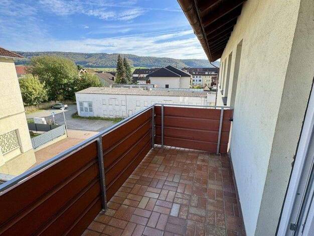 Wohnung zur Miete 600 € 3 Zimmer 87 m² Oesdorfer Straße 14 Bad Pyrmont 31812