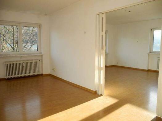 Wohnung zur Miete 520 € 3 Zimmer 84 m² 1. Geschoss frei ab sofort Frühlingstr. 32 Bad Brückenau 97769