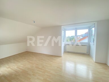 Wohnung zum Kauf 290.000 € 2,5 Zimmer 68 m² 2. Geschoss Diezenhalde / Grund Böblingen 71034