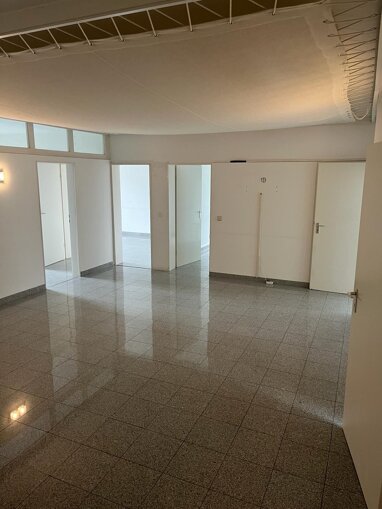 Büro-/Praxisfläche zur Miete Provisionsfrei 10,50 € 5 Zimmer 126 m² Bürofläche Eilbergweg 16 Großhansdorf 22927