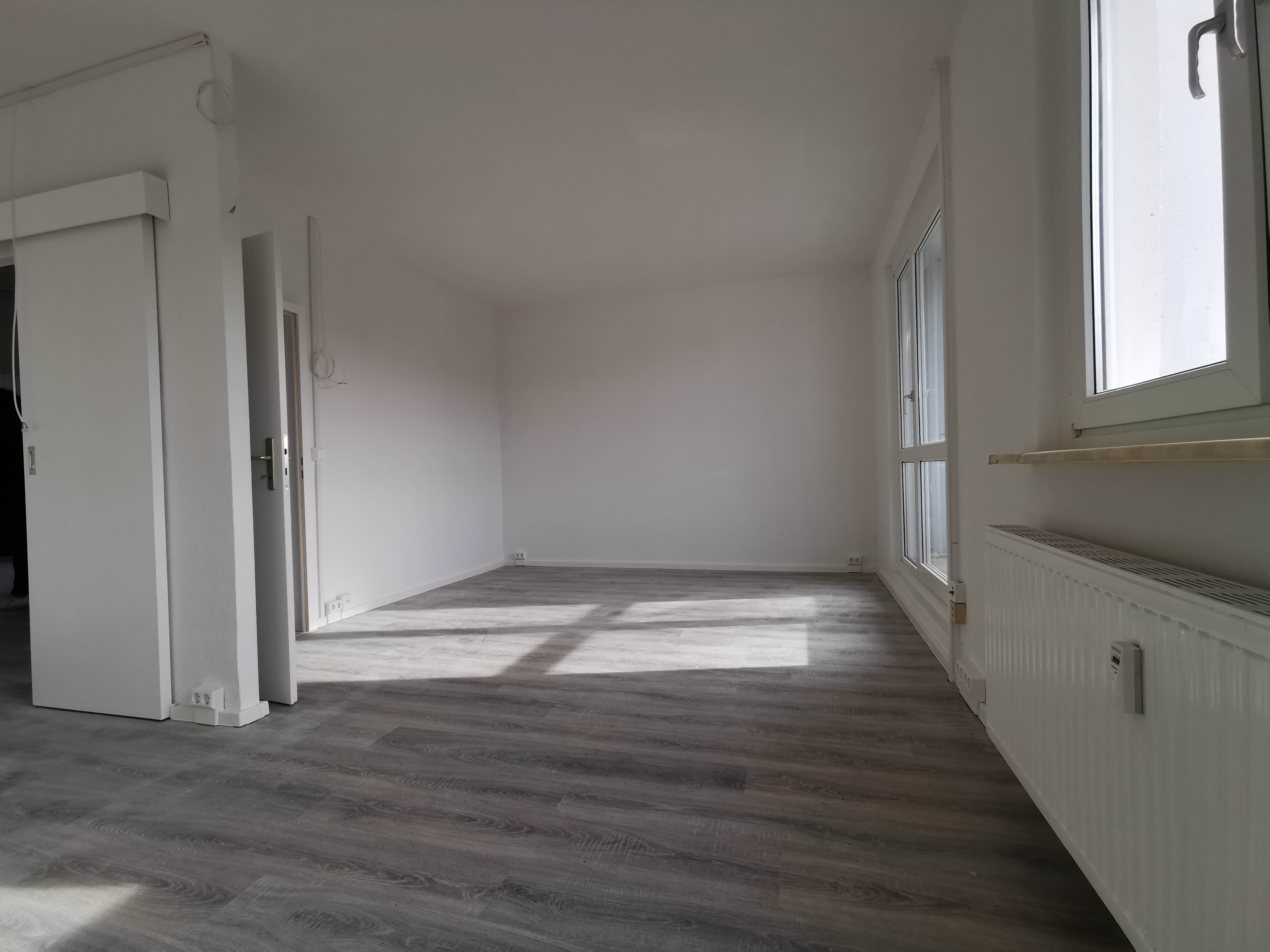 Wohnung zur Miete 345 € 3 Zimmer 57,6 m²<br/>Wohnfläche 3.<br/>Geschoss ab sofort<br/>Verfügbarkeit Mittelweg 44 Roßlau 220 Dessau-Roßlau 06862