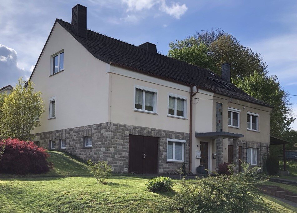 Haus zum Kauf 325.000 € 10 Zimmer 219 m²<br/>Wohnfläche 1.583 m²<br/>Grundstück ab sofort<br/>Verfügbarkeit Creuzburg Creuzburg 99831