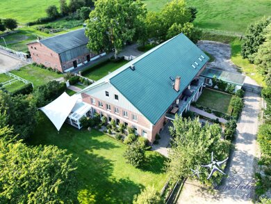 Mehrfamilienhaus zum Kauf 2.350.000 € 36 Zimmer 1.456 m² 62.600 m² Grundstück Eutin 23701