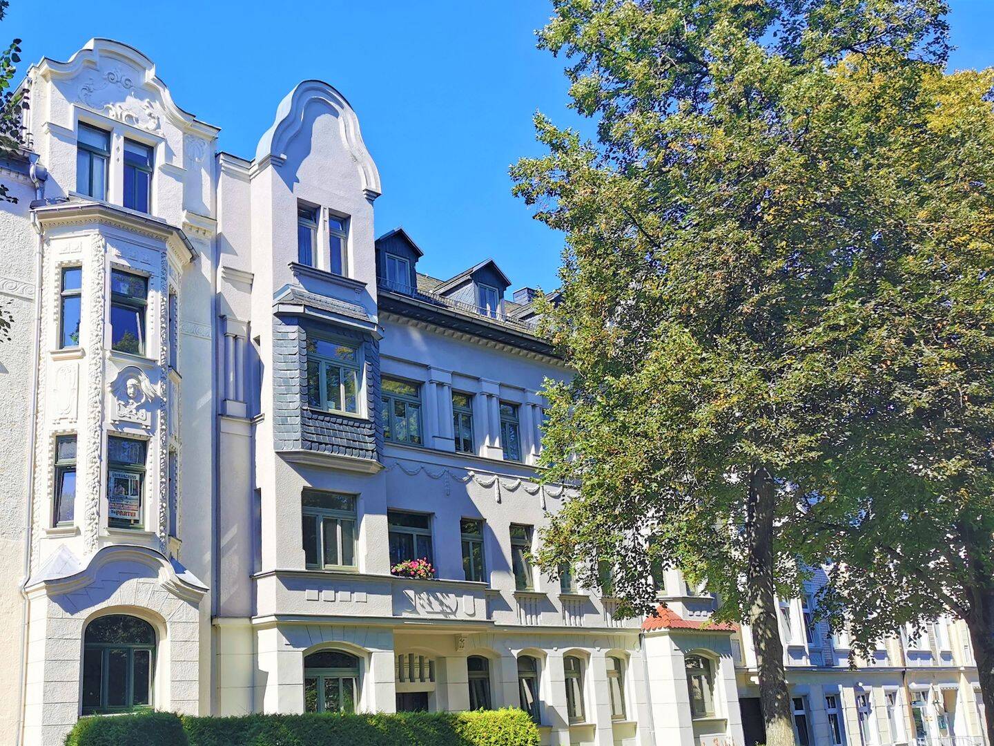 2-Raum-Wohnung mit Balkon und Wertsicherungsklausel in Gablenz