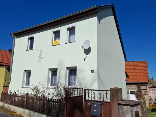 Einfamilienhaus zum Kauf 50.000 € 4 Zimmer 100 m² 800 m² Grundstück frei ab sofort Siebigerode Mansfeld 06343