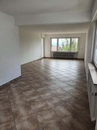 Wohnung zur Miete 830 € 3 Zimmer 92 m² 1. Geschoss frei ab sofort Kieselbronn 75249